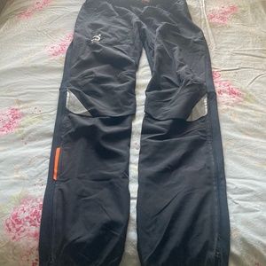 Bjorn Daehlie Mens size large